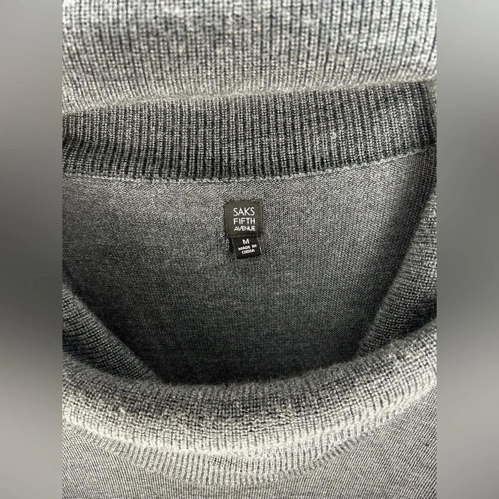 Women’s Saks Fifth Avenue Gray Long Sleeve Turtleneck Wool Sweater Dress Medium - Picture 3 of 4